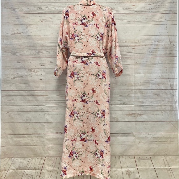 Vintage California Dynasty Floral Lace Robe - Picture 2 of 8